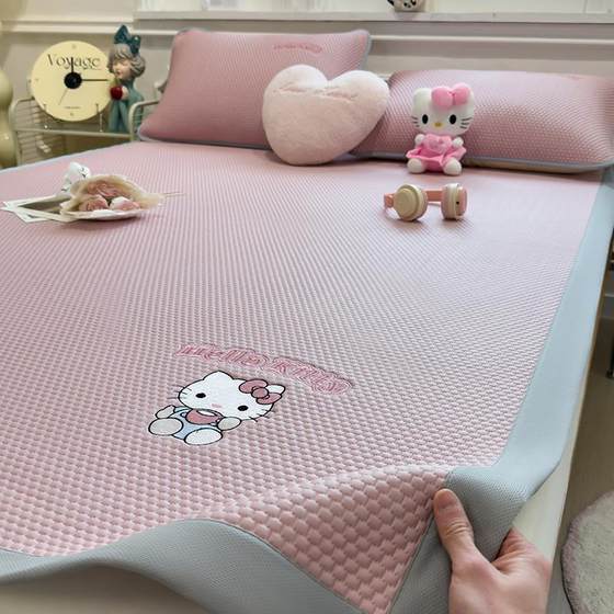 Class A cartoon cat iced beans cool mat summer cool ice silk mat three-piece set bed cover summer air conditioning soft mat Class A cartoon cat iced beans cool mat summer cool ice silk mat three-piece set bed cover summer air conditioning soft mat