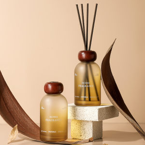 Japanese quality wood incense fireless aromatherapy ornaments high-end bedroom home aromatherapy indoor bathroom deodorization long-lasting 
Japanese quality wood incense fireless aromatherapy ornaments high-end bedroom home aromatherapy indoor bathroom deodorization long-lasting