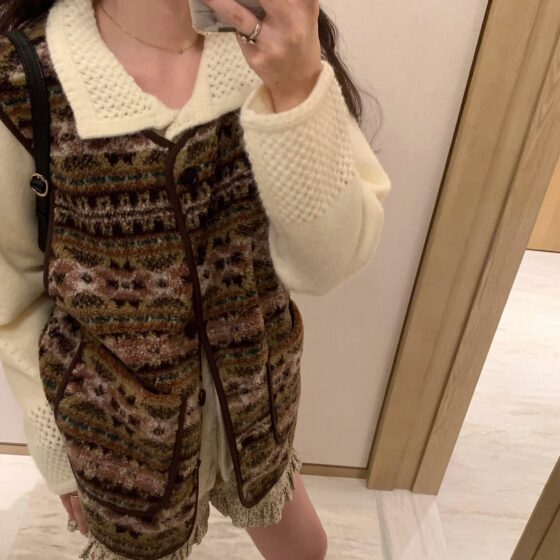 uungchuuu double-sided lamb practical style layered vest vest
uungchuuu double-sided lamb practical style layered vest vest