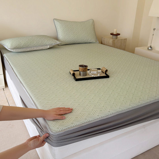 New Class A 300D Ice Silk Cool Mat Bed Sheet Style Three-Piece Set Summer Machine Washable Anti-Slip Air Conditioning Mat Soft Cool Mat
New Class A 300D Ice Silk Cool Mat Bed Sheet Style Three-Piece Set Summer Machine Washable Anti-Slip Air Conditioning Mat Soft Cool Mat