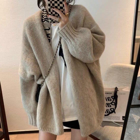 2025 spring new Korean version soft, lazy and gentle style high-end small knitted sweater cardigan jacket for women
2025 spring new Korean version soft, lazy and gentle style high-end small knitted sweater cardigan jacket for women