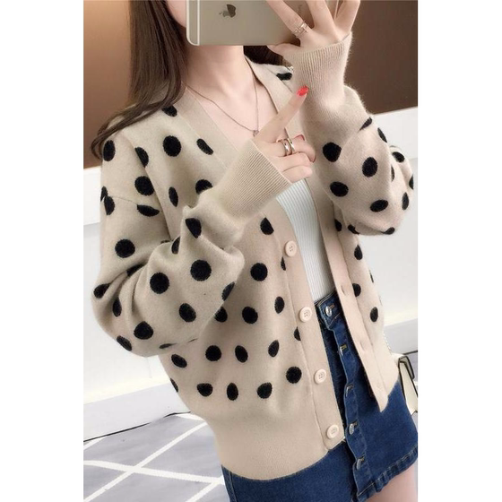V-neck polka-dot thin sweater cardigan for women 2022 spring new Korean style loose college style jacket for women 
V-neck polka-dot thin sweater cardigan for women 2022 spring new Korean style loose college style jacket for women