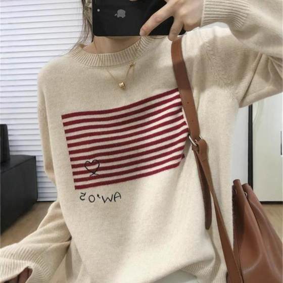 Real lazy style retro color-blocking sweater for women loose large size thick pullover sweater with wool base
Real lazy style retro color-blocking sweater for women loose large size thick pullover sweater with wool base