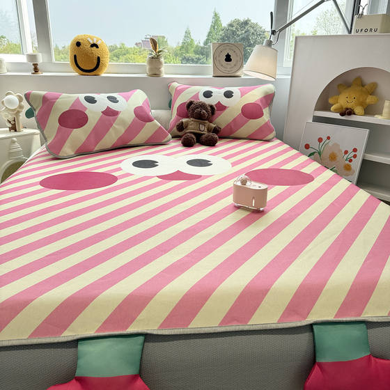High-end! Class A cartoon i red striped summer mat ice silk mat 2024 new air-conditioning mat bed cover foldable
High-end! Class A cartoon i red striped summer mat ice silk mat 2024 new air-conditioning mat bed cover foldable