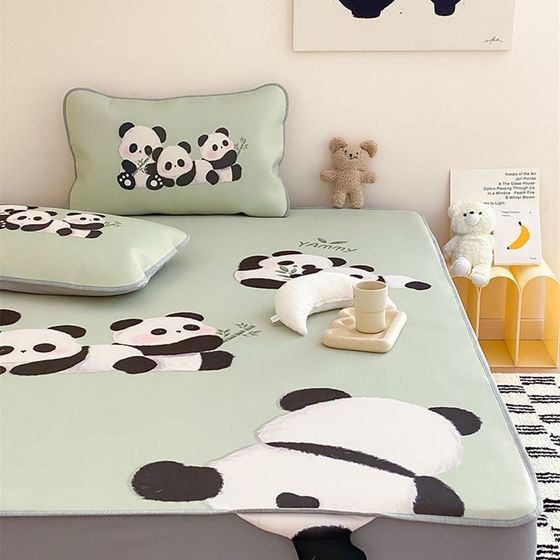 Panda Tuan A Class Ice Silk Cool Mat Three-piece Set Cute Cartoon Summer Washable Air Conditioning Mat 1.5
Panda Tuan A Class Ice Silk Cool Mat Three-piece Set Cute Cartoon Summer Washable Air Conditioning Mat 1.5