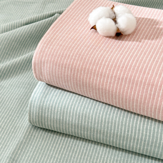Autumn and winter Class A full cotton striped hair-woven sheet single piece 100 pure cotton student dormitory single thickened sheet can sleep naked
Autumn and winter Class A full cotton striped hair-woven sheet single piece 100 pure cotton student dormitory single thickened sheet can sleep naked