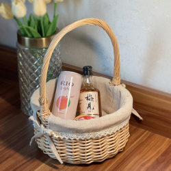 Storage basket, egg basket, wicker picnic basket, fruit basket Storage basket, egg basket, wicker picnic basket, fruit basket