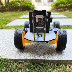 ESP32 CAM smart car four-wheel kit with camera function DIY beginners entry car robot ESP32 CAM smart car four-wheel kit with camera function DIY beginners entry car robot