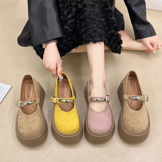 7cm thick sole retro spring and summer single shoes 2025 new French thick heel British style versatile height-enhancing loafers
7cm thick sole retro spring and summer single shoes 2025 new French thick heel British style versatile height-enhancing loafers