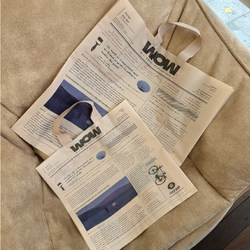 Retro Newspaper High-End Gift Bag Thickeneded Plastic Bag Clothing Store Handbag Large Shopping Bag Packaging Bag Retro Newspaper High-End Gift Bag Thickeneded Plastic Bag Clothing Store Handbag Large Shopping Bag Packaging Bag