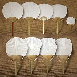 White fan pure white diy round fan blank painting round fan double-sided hand-painted white fan palace fan hand-painted advertising fan customization White fan pure white diy round fan blank painting round fan double-sided hand-painted white fan palace fan hand-painted advertising fan customization