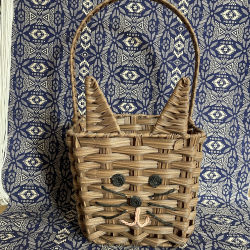 Little rabbit miscellaneous storage basket hand-woven desktop creative straw storage box picnic blue handbasketball imitation rattan weaving Little rabbit miscellaneous storage basket hand-woven desktop creative straw storage box picnic blue handbasketball imitation rattan weaving