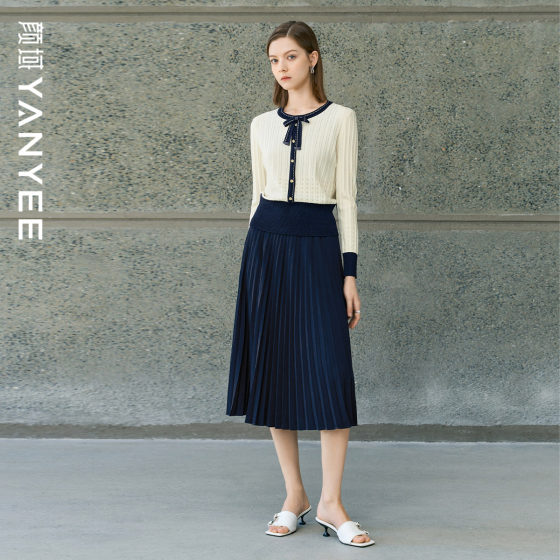 Yanyu knitted sweater skirt suit 2025 early spring new simple long-sleeved top retro skirt two-piece set for women
Yanyu knitted sweater skirt suit 2025 early spring new simple long-sleeved top retro skirt two-piece set for women