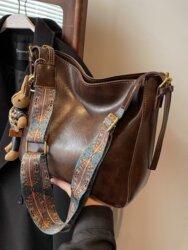 Ckitty It Retro Bucket Bag Crescent Bag Coffee-Colored Bag Wide Strap Crossbody Bag Tote Bag Small Soft Leather Ckitty It Retro Bucket Bag Crescent Bag Coffee-Colored Bag Wide Strap Crossbody Bag Tote Bag Small Soft Leather