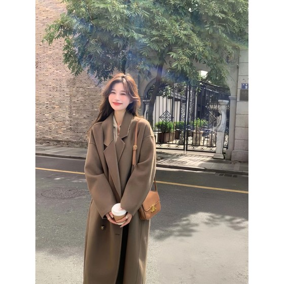 Camel woolen coat for women in autumn and winter 2025 new Korean mid-length loose temperament high-end woolen coat
Camel woolen coat for women in autumn and winter 2025 new Korean mid-length loose temperament high-end woolen coat