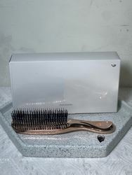 Japanese Zeus Scalp Massage Comb, Hair Follicle Cleaning Comb, Long-Handled Fluffy Comb, Dry and Wet Dual-Use Shampooing Comb with Box Japanese Zeus Scalp Massage Comb, Hair Follicle Cleaning Comb, Long-Handled Fluffy Comb, Dry and Wet Dual-Use Shampooing Comb with Box