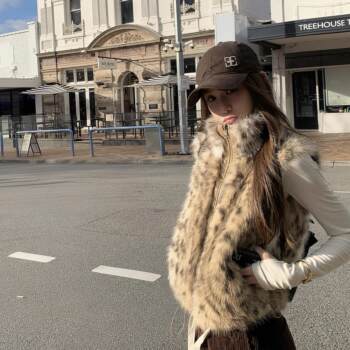 2025 new autumn and winter fur vest coat for women leopard print imitation fox fur vest plush coat stand collar vest 2025 new autumn and winter fur vest coat for women leopard print imitation fox fur vest plush coat stand collar vest