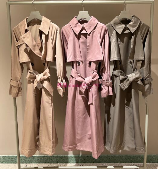 Elegant temperament style! Pure round S home glossy lapel breasted casual belt windbreaker jacket
Elegant temperament style! Pure round S home glossy lapel breasted casual belt windbreaker jacket
