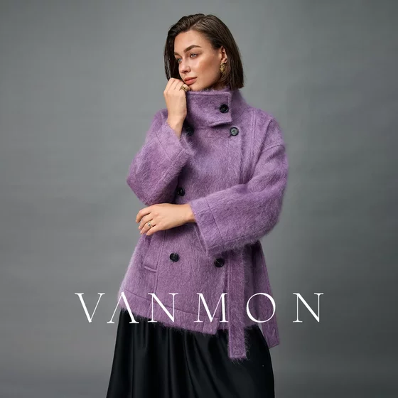 2025 autumn and winter style with 100% pure cashmere pull-out jacket for women loose cocoon standing collar mid-length coat
2025 autumn and winter style with 100% pure cashmere pull-out jacket for women loose cocoon standing collar mid-length coat