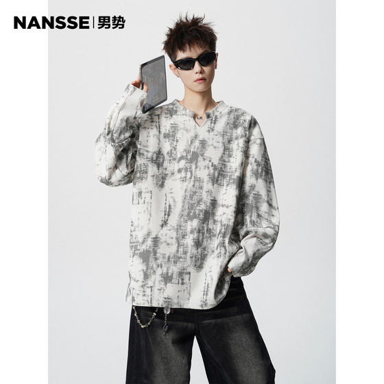 American retro tie-dyed V-neck long-sleeved T-shirt for boys in spring and autumn, handsome, loose and versatile large-size base shirt
American retro tie-dyed V-neck long-sleeved T-shirt for boys in spring and autumn, handsome, loose and versatile large-size base shirt