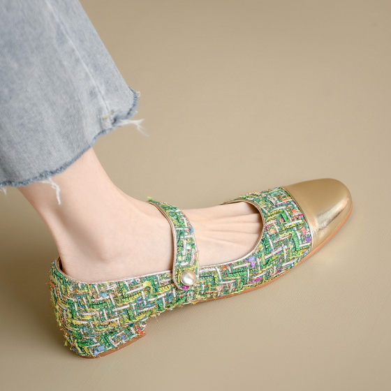 ladyblack low heel square head shallow mouth one-shaped buckle color-blocking Mary Jane single shoes women 3340 size 41-43
ladyblack low heel square head shallow mouth one-shaped buckle color-blocking Mary Jane single shoes women 3340 size 41-43