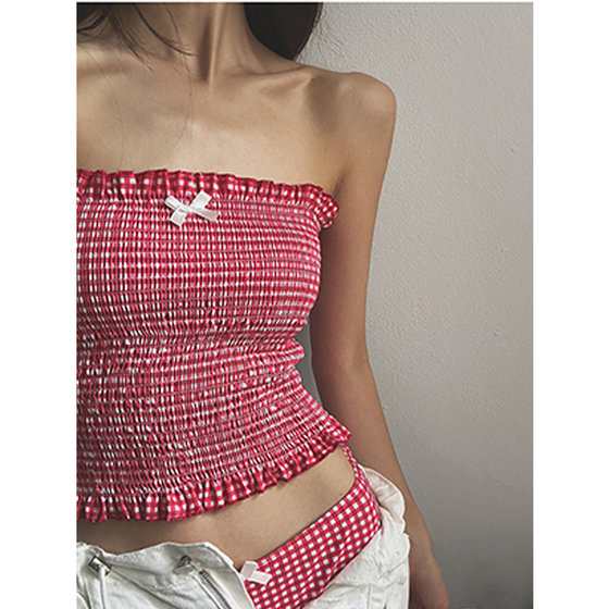 Guigui's authentic Korean Dian Dongdaemen Qiu Girl sweet small fresh strapless triangle bikini split swimsuit
Guigui's authentic Korean Dian Dongdaemen Qiu Girl sweet small fresh strapless triangle bikini split swimsuit