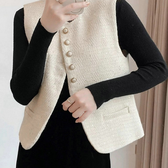 Xiaoxiangfeng women's wool vest wears on the outside 2025 autumn and winter new vest jacket loose sleeveless horse clips on the outside
Xiaoxiangfeng women's wool vest wears on the outside 2025 autumn and winter new vest jacket loose sleeveless horse clips on the outside