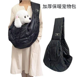 Cross-body portable dog bag to keep warm in winter for cats when going out Cross-border pet bag factory hot-selling pet products Cross-body portable dog bag to keep warm in winter for cats when going out Cross-border pet bag factory hot-selling pet products