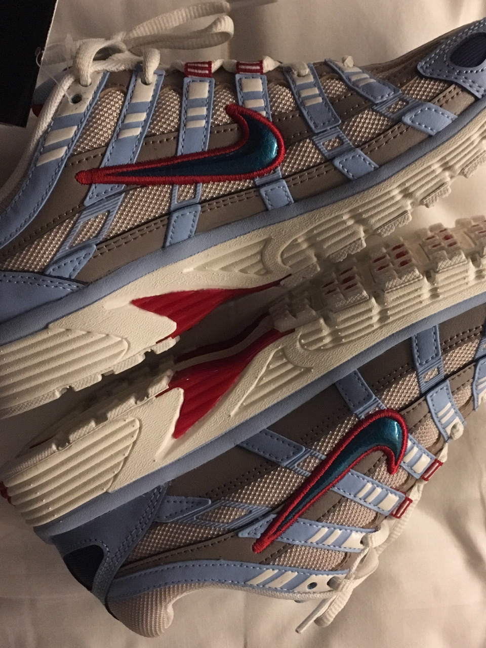 NIKE P6000复古粉蓝老爹鞋 NIKE P6000复古粉蓝老爹鞋