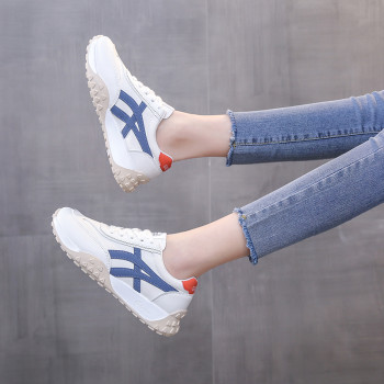 Popular women's shoes, sports white shoes, soft sole versatile 
Popular women's shoes, sports white shoes, soft sole versatile