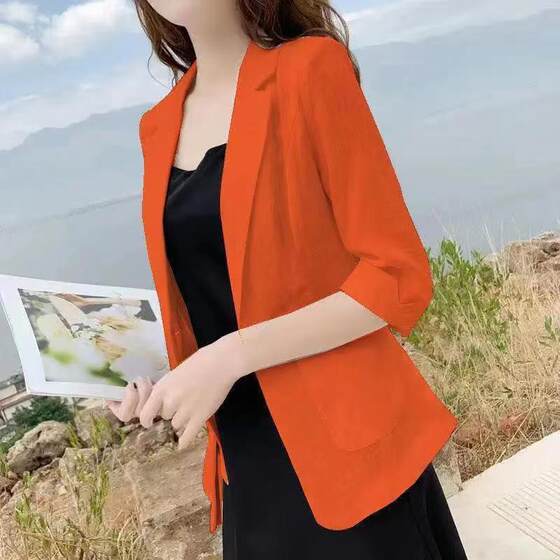 Slim fit and slim sleek small suit jacket 2025 spring and summer new fashionable thin professional suit top for women
Slim fit and slim sleek small suit jacket 2025 spring and summer new fashionable thin professional suit top for women