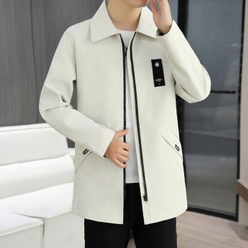New mid-length jacket for men in spring and autumn
 New mid-length jacket for men in spring and autumn