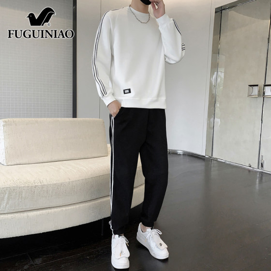 Fugui Bird Sports Set Men's 2025 Autumn New Handsome Casual Sweatshirt and Trousers with a Set of Men's Clothing
Fugui Bird Sports Set Men's 2025 Autumn New Handsome Casual Sweatshirt and Trousers with a Set of Men's Clothing