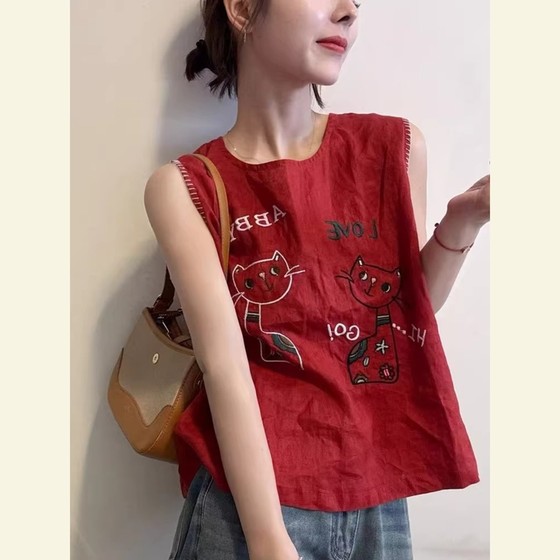 2025 summer super beautiful and unique temperamental shirt fashionable age-reducing top red sleeveless printed shirt for women
2025 summer super beautiful and unique temperamental shirt fashionable age-reducing top red sleeveless printed shirt for women