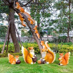 Outdoor Garden Ornaments, Simulated Animal Squirrel Sculptures, Garden Courtyard Climbing Squirrel Pendants, Lawn Decoration Ornaments Outdoor Garden Ornaments, Simulated Animal Squirrel Sculptures, Garden Courtyard Climbing Squirrel Pendants, Lawn Decoration Ornaments