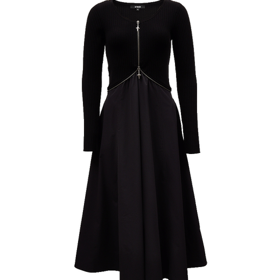 ONLY winter temperament spliced A-line round neck mid-length skirt knitted dress for women 124307021
ONLY winter temperament spliced A-line round neck mid-length skirt knitted dress for women 124307021