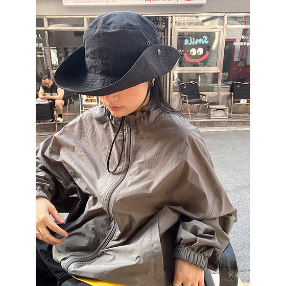Niche cousin Japanese casual loose sun protection clothes ultra-thin outdoor camping series
Niche cousin Japanese casual loose sun protection clothes ultra-thin outdoor camping series