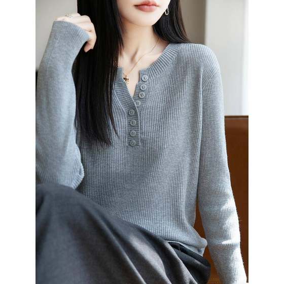 Autumn and winter V-neck knitted base shirt for women 2025 new inner top fashionable large size women's sweater 0922z
Autumn and winter V-neck knitted base shirt for women 2025 new inner top fashionable large size women's sweater 0922z