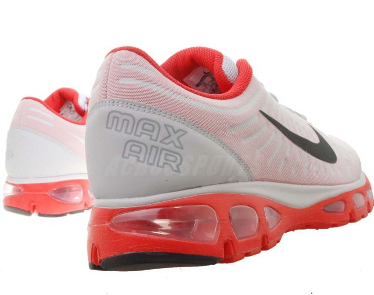 Кроссовки Nike 2014 AIR MAX 621225-700-017-006-404 Кроссовки Nike 2014 AIR MAX 621225-700-017-006-404 Nike / nike