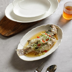 Sheli Ceramic Pure White Fish Plate, High-End Household Steamed Fish Plate, Grilled Fish Large Plate, Oval-Shaped Dish, Flower-Shaped Plate Sheli Ceramic Pure White Fish Plate, High-End Household Steamed Fish Plate, Grilled Fish Large Plate, Oval-Shaped Dish, Flower-Shaped Plate