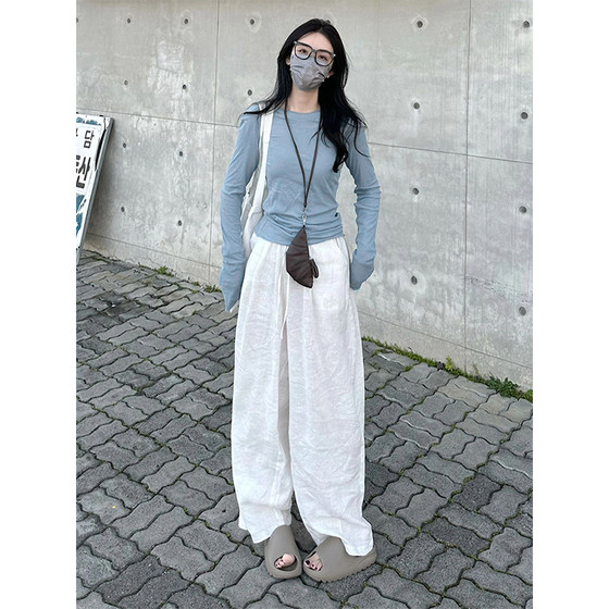 Long-sleeved thin blue T-shirt for women with a micro-transparent blouse for spring and autumn slim shoulder base shirt for inner sun protection top summer
Long-sleeved thin blue T-shirt for women with a micro-transparent blouse for spring and autumn slim shoulder base shirt for inner sun protection top summer