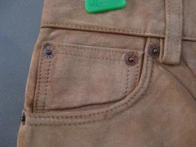 Кожаные брюки Винтаж одиночные секонд-хенд мужская аутентичные бренд модной городской молодежи популярной классической матовой свиной кожи Кожаные штаны GAP 3193 