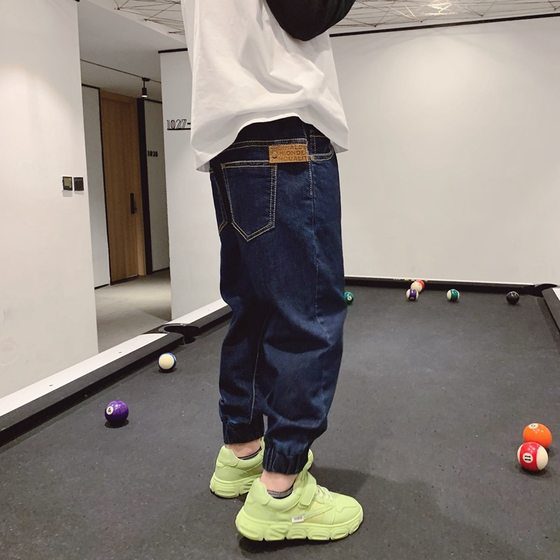 Children's clothing boys jeans spring and autumn thickened 2025 children's pants autumn and winter plus velvet daddy medium-sized children loose
Children's clothing boys jeans spring and autumn thickened 2025 children's pants autumn and winter plus velvet daddy medium-sized children loose