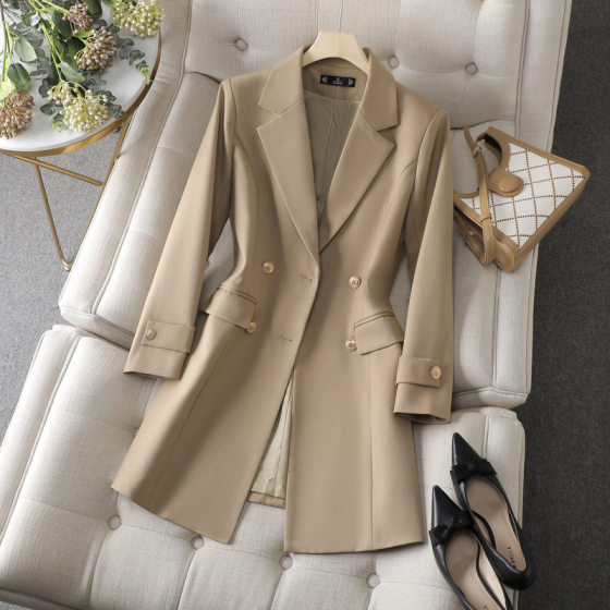 Coffee trench coat for women in autumn new style, goddess style slim professional mid-length suit coat
Coffee trench coat for women in autumn new style, goddess style slim professional mid-length suit coat