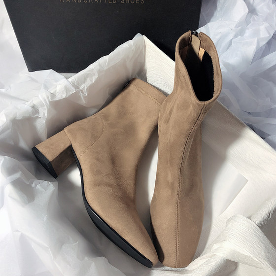 New autumn and winter rear zipper square toe thick heel simple slim temperament French leather high heel fashion elastic short boots for women
New autumn and winter rear zipper square toe thick heel simple slim temperament French leather high heel fashion elastic short boots for women