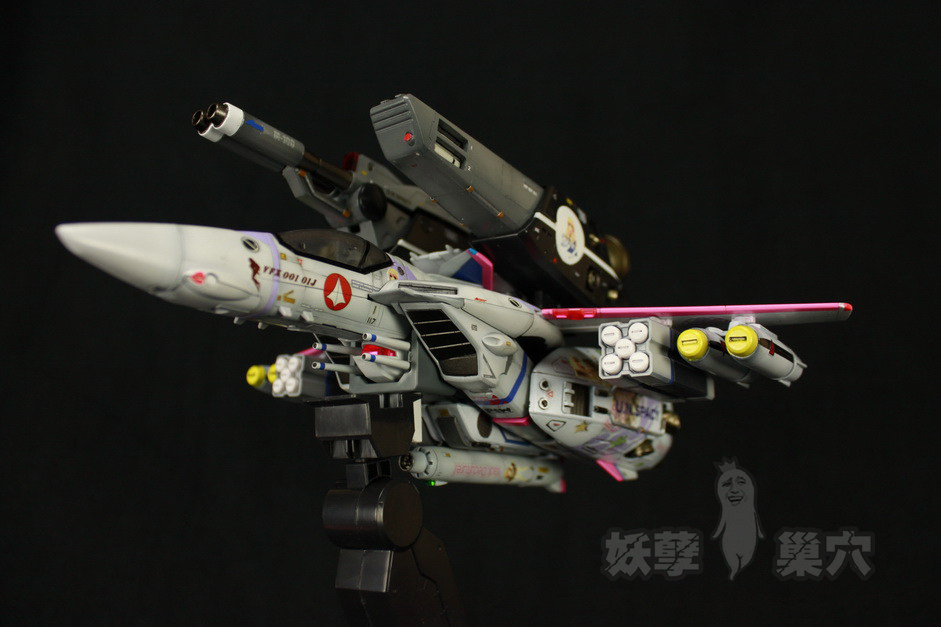 «Роботек» (Robotech) yamato 1/60 vf-1 完结纪念展示