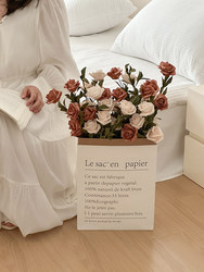 ins Artificial Flowers, Roses, French-Style Dried Flowers, Fake Flowers, Decorative Ornaments, Retro Paper Bag, Hand-Held Flowers, Photo Props ins Artificial Flowers, Roses, French-Style Dried Flowers, Fake Flowers, Decorative Ornaments, Retro Paper Bag, Hand-Held Flowers, Photo Props