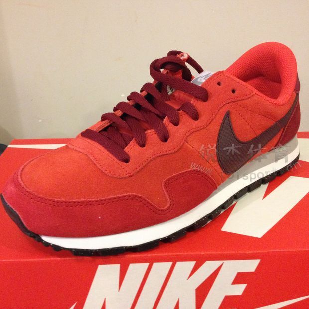 кроссовки Nike AIR PEGASUS 83 LTR 616324-601-405 кроссовки Nike AIR PEGASUS 83 LTR 616324-601-405