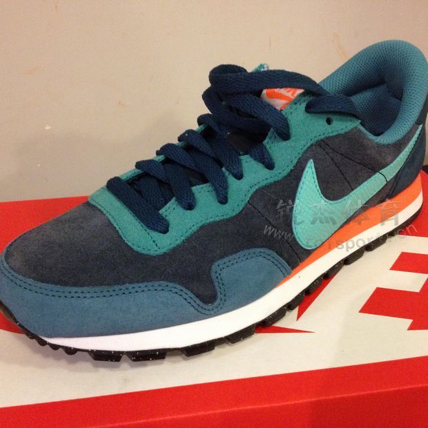 кроссовки Nike AIR PEGASUS 83 LTR 616324-601-405 кроссовки Nike AIR PEGASUS 83 LTR 616324-601-405