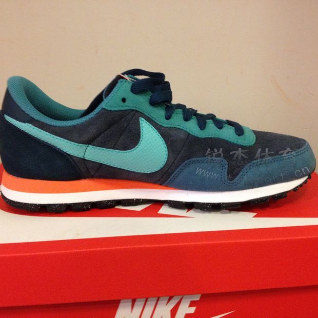 кроссовки Nike AIR PEGASUS 83 LTR 616324-601-405 кроссовки Nike AIR PEGASUS 83 LTR 616324-601-405